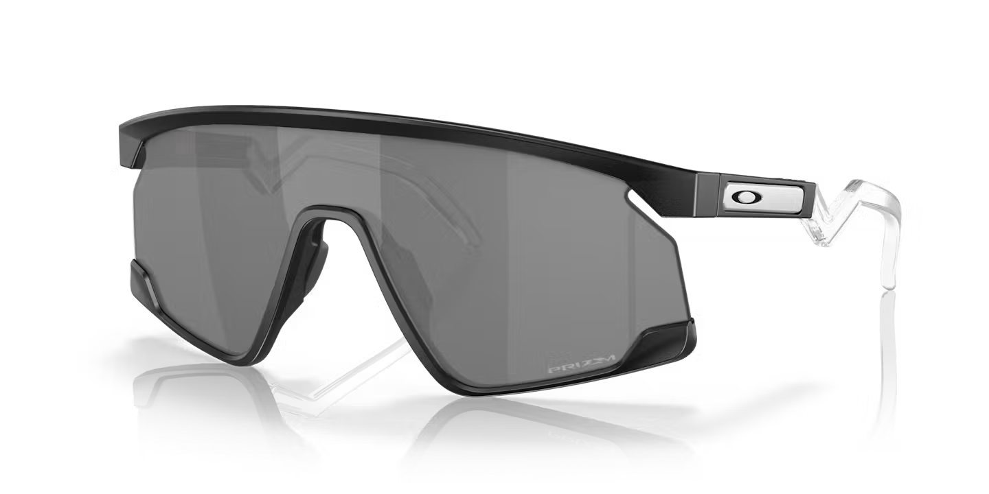 OAKLEY