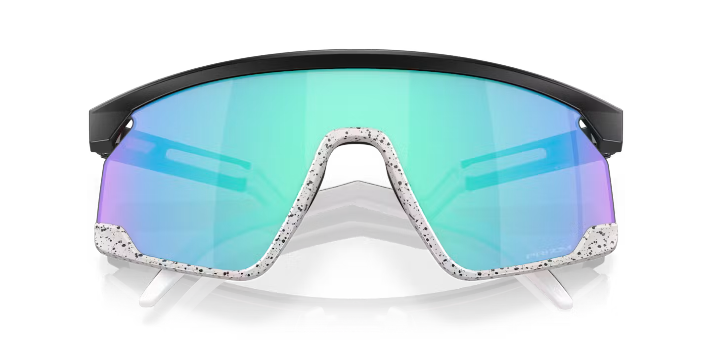 OAKLEY