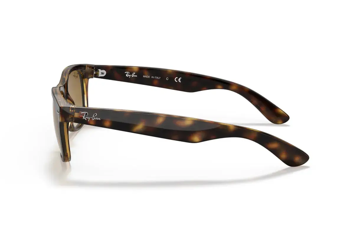 Ray-Ban